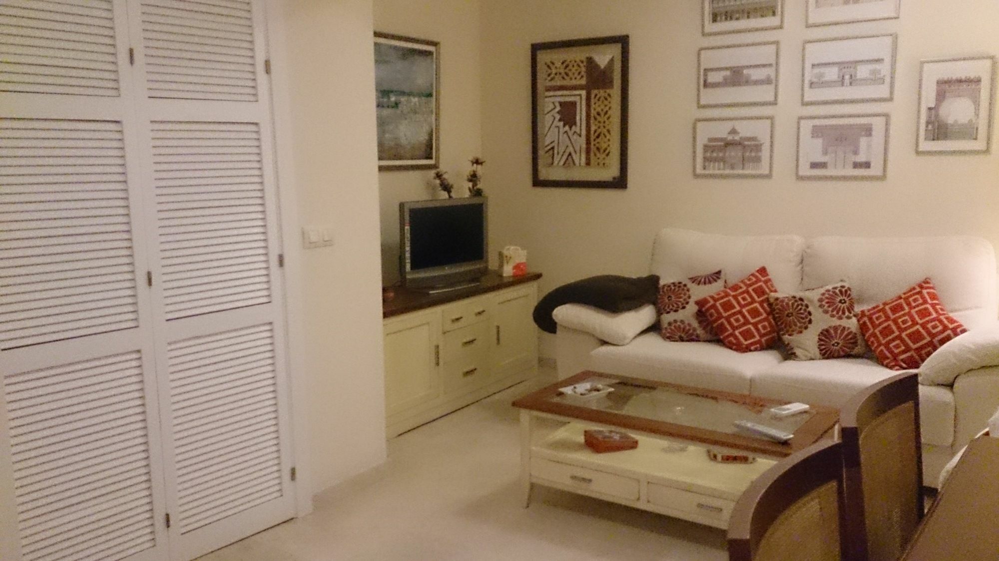Apartamento Karivu Sauceda Sevilha Exterior foto
